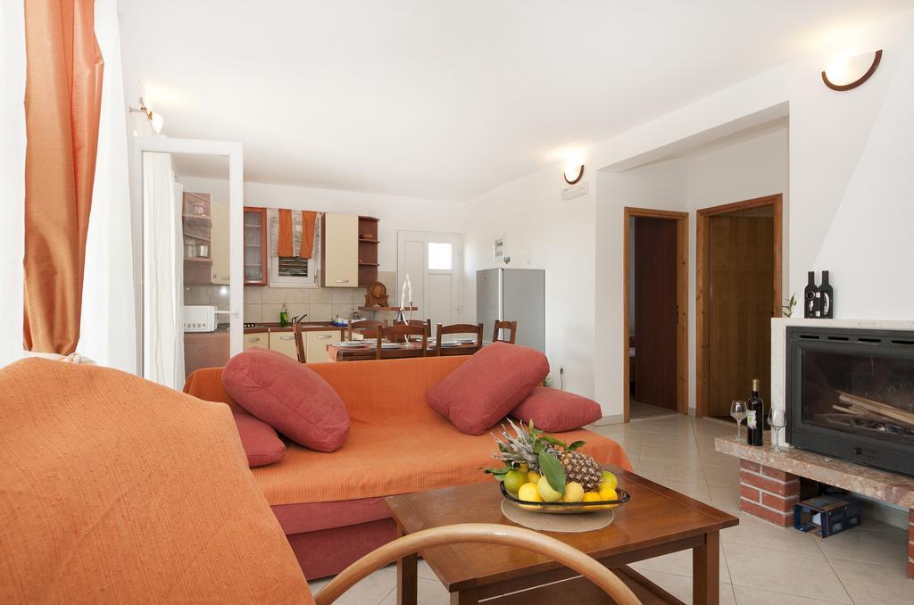 Guest House Loranum Sevid Ruang foto