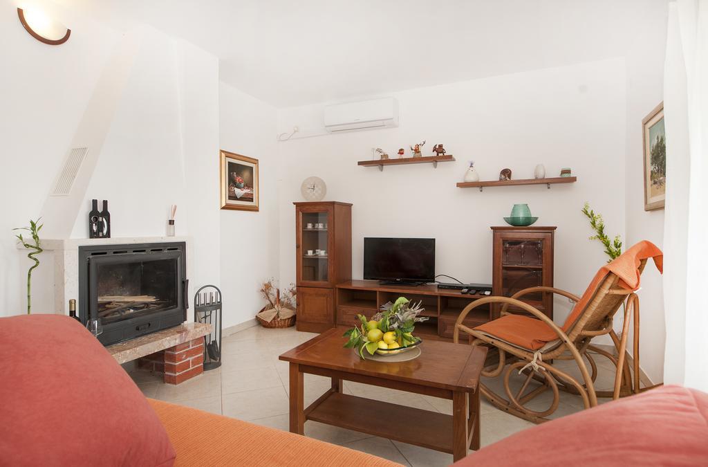 Guest House Loranum Sevid Ruang foto